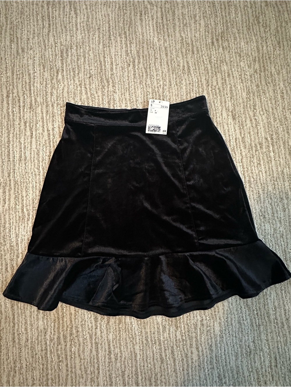 H&M Black Velvet Ruffle-Hem Mini Skirt